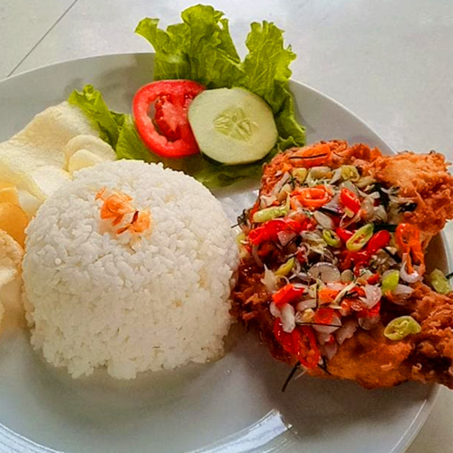Paket Geprek Bensu Sambal Matah
